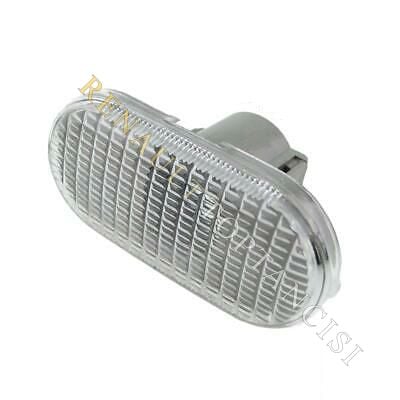 Çamurluk Sinyali (Beyaz) Clio 2 8200394531